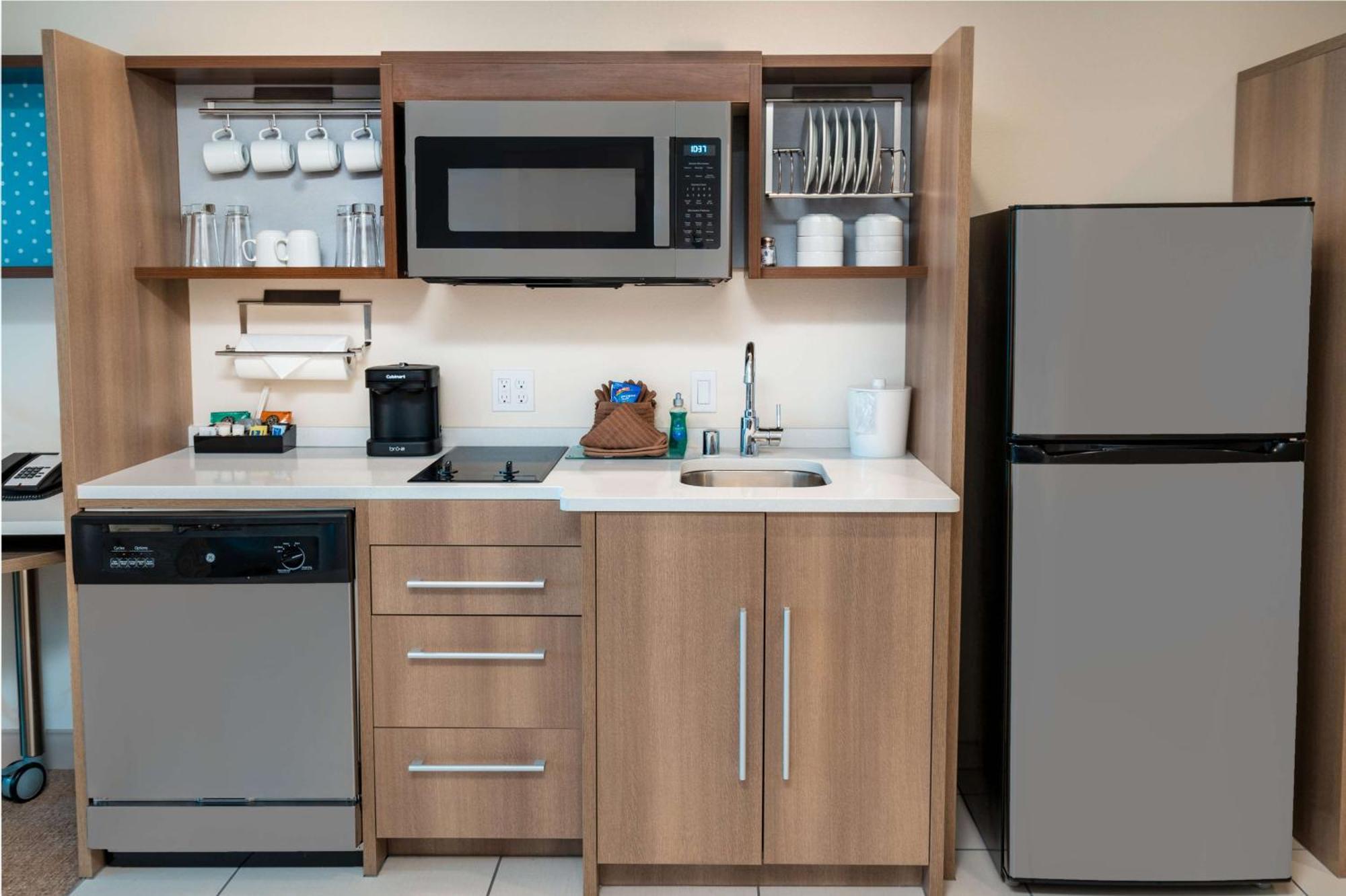 Home2 Suites Corona, Ca Bagian luar foto