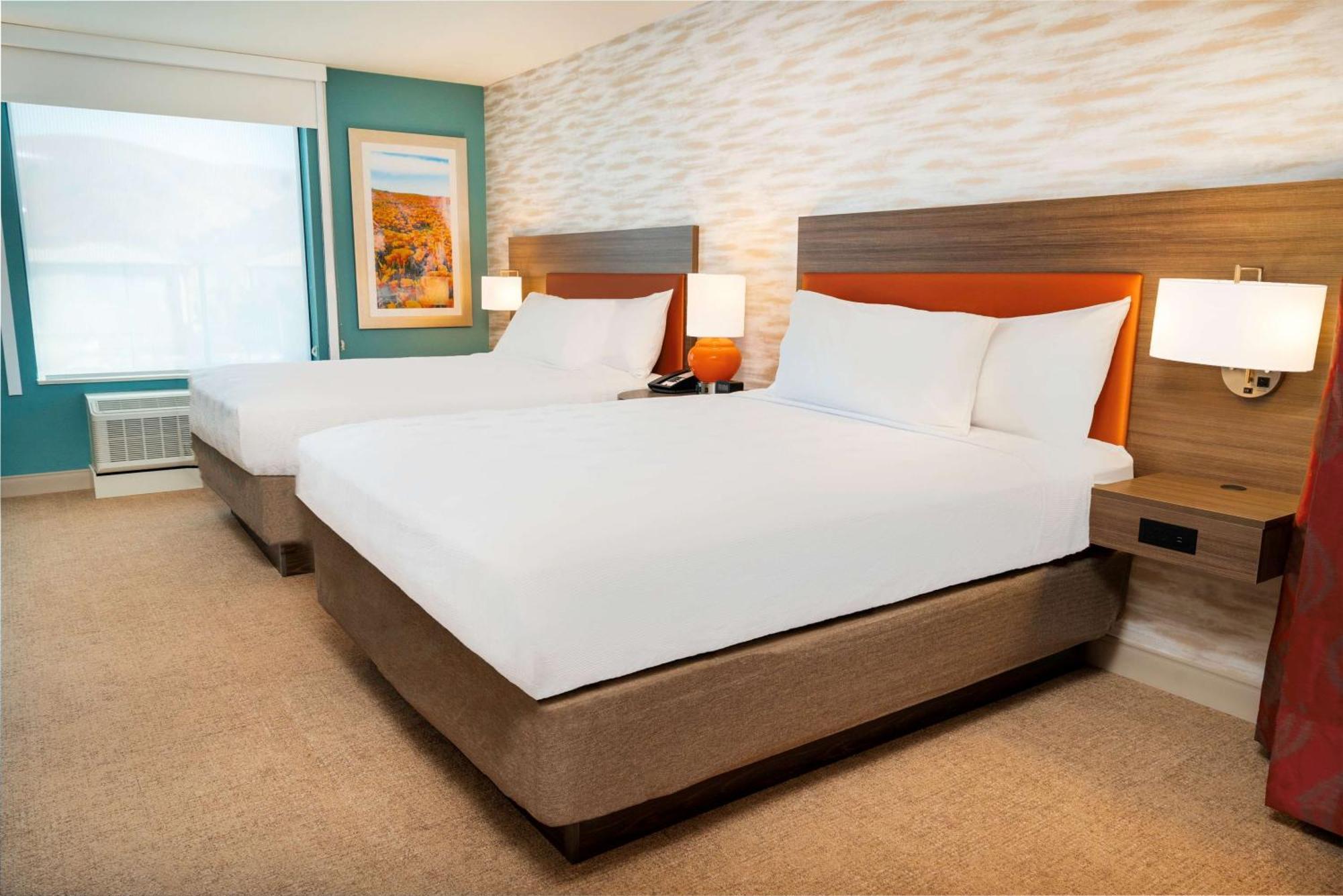 Home2 Suites Corona, Ca Bagian luar foto